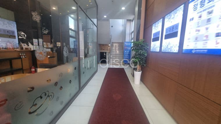 [전속 센추리21]올리브영이 있고 병의원이 임차되어 있는 메디컬센터의 1층 102호 카페앤베이커리 자리 9