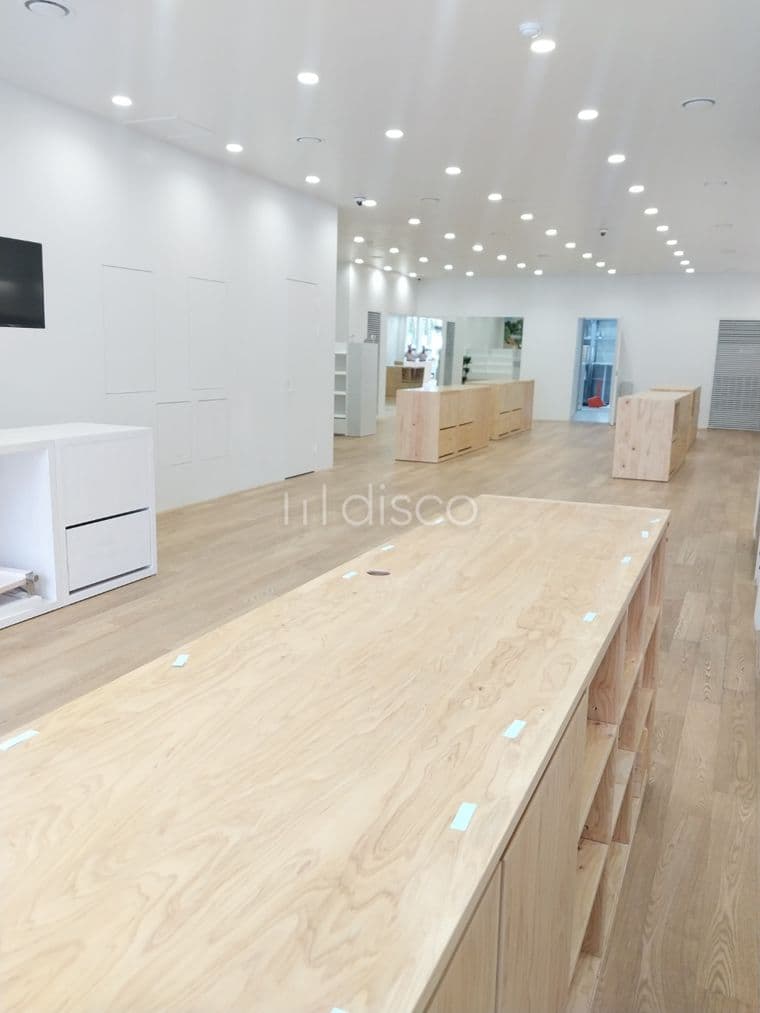 동연무장길 메인거리 패션 잡화 브랜드샵 3