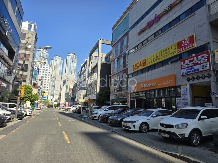 전주 신시가지 황금입지! 효자동3가 중심상업지역 상가 2층 임대 1