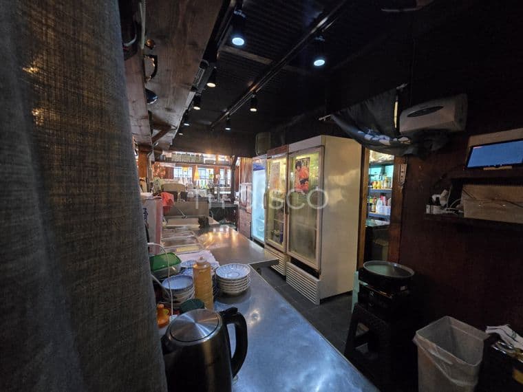 전주 상가 임대 | 객리단길 감성 가득한 1층 이자카야·요리주점 상가 임대 (보증금 1000 / 월 150) 시설  2