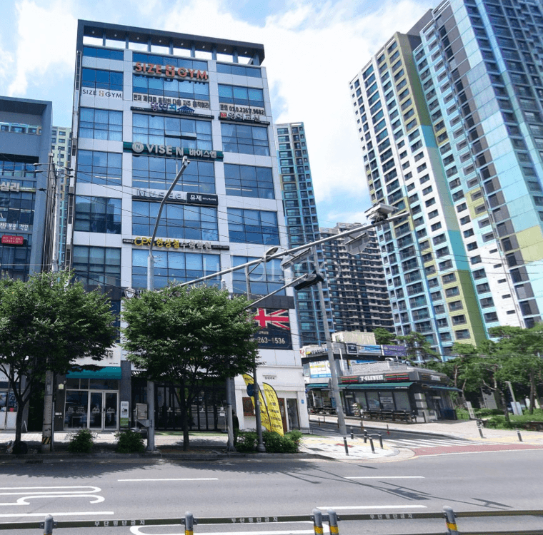 무권리 대로변 유동인구풍부 풍부한배후세대 카페 핸드폰 프랜차이즈등 1