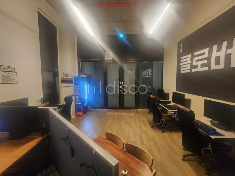 효자동 3가 대로변 코너 1층 커피숍 임대 1