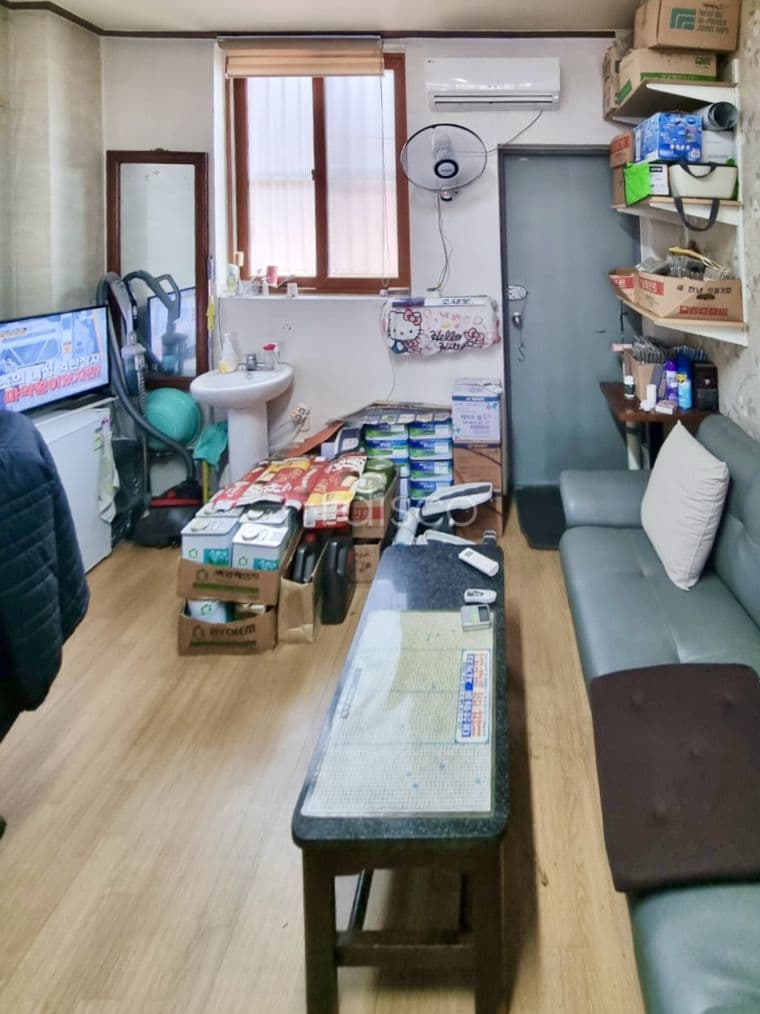 노출 효과 탁월한 1층 대로변 상가 . 즉시입주 . 무권리금 . 주차가능 5
