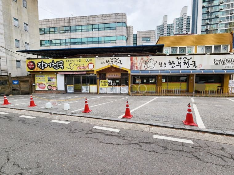 현 공실 근생상가 1층 63p I  최근 내부 수리 완   1