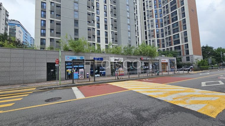 Y 전용10p 완벽한 주거밀집 항아리상권 1층 도로변상가