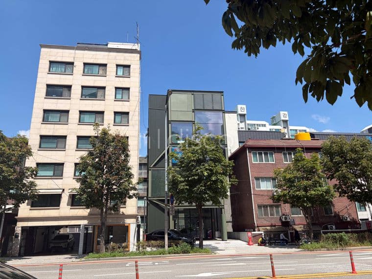 잠원로 아파트 배후 대로변 꼬마빌딩 4